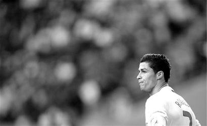 国乒混团世界杯8比1胜日本队实现三连冠（中国乒乓混团世界杯8-1力克日本，成就三连冠）