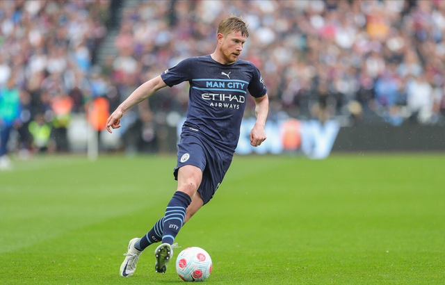 梅西是否参加世界杯？斯卡洛尼：我不知道；踢安哥拉他会出场（斯卡洛尼：梅西世界杯参赛未定，对阵安哥拉将出场）