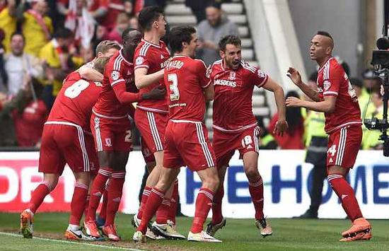 随国安已获三冠，张稀哲：拿第四冠时退役；3月份就开始练捧杯（随国安三冠在手，张稀哲：夺第4冠就退役，三月起练举杯）