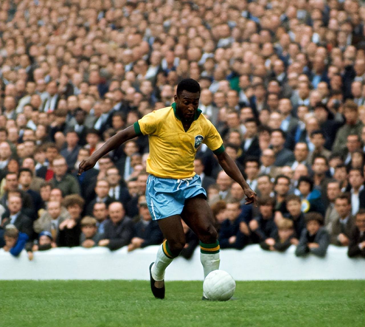 保罗和快船分道扬镳后，湖人接盘？（保罗与快船分手后，湖人会出手吗？）