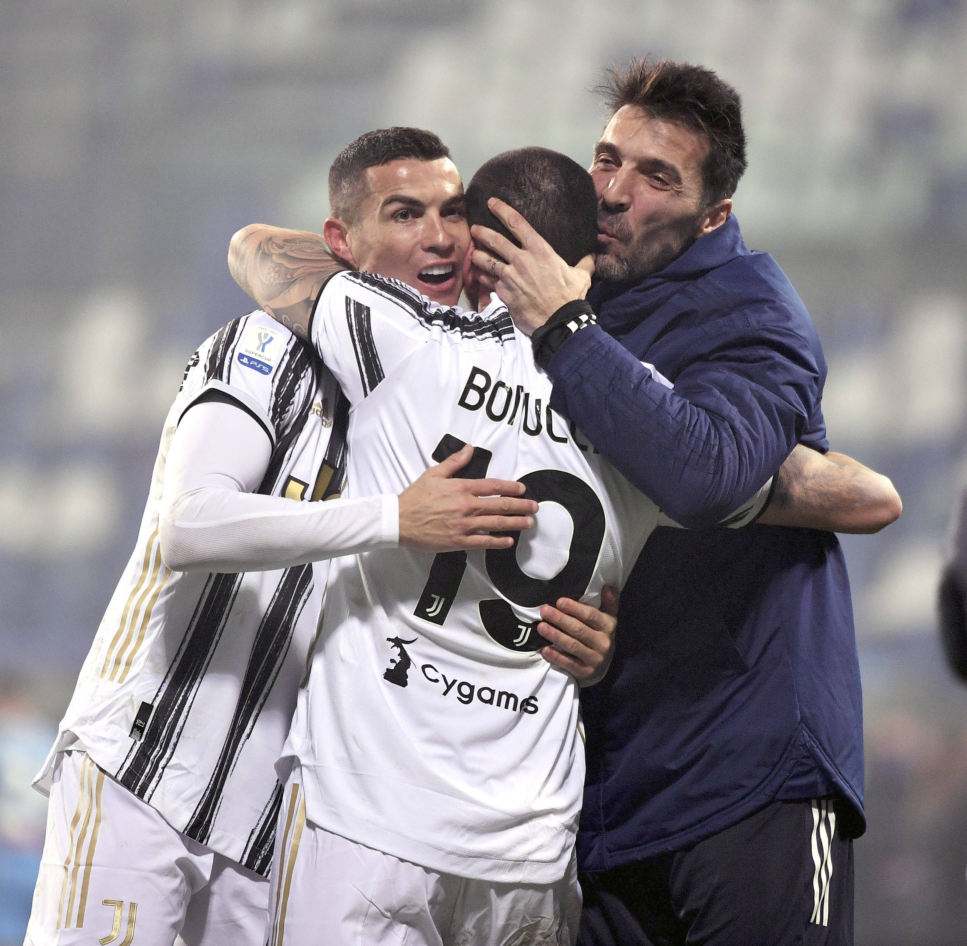 这脚挑传太骚了（这脚挑传太秀了）