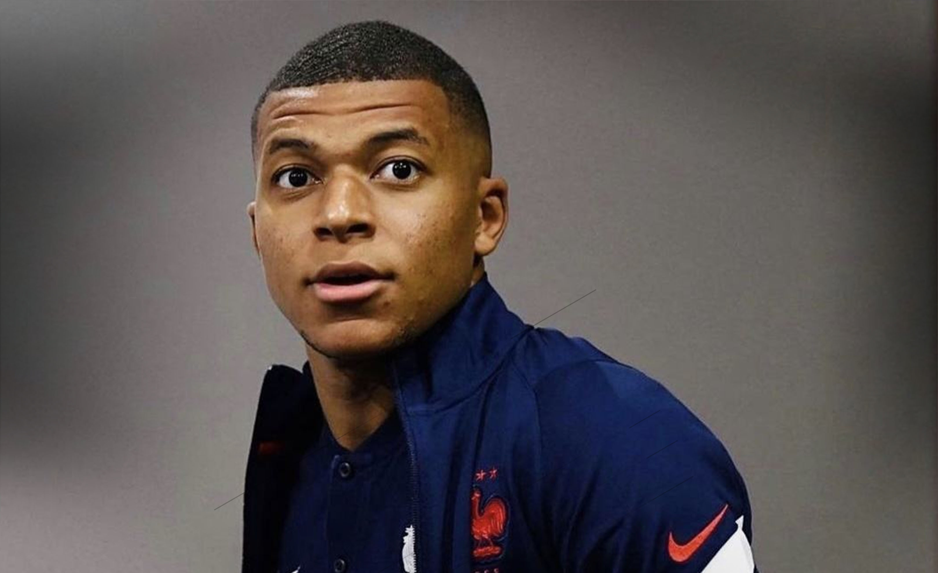 弗洛伦蒂诺指责特瓦斯加入足协董事会，但其本人亦曾加入数年（弗洛伦蒂诺抨击特瓦斯入足协董事会，自己此前亦在任数年）