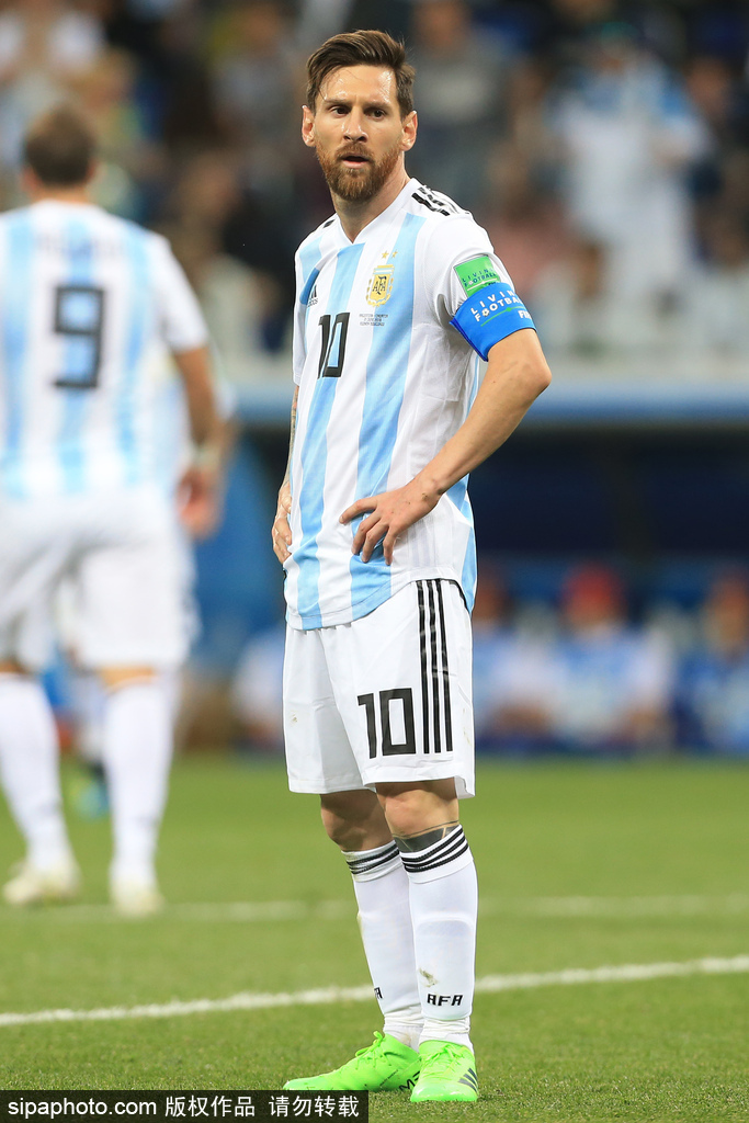 朱婷首发8分闪耀意甲，科内利亚诺3-0横扫库内奥斩获两连胜（朱婷首发砍下8分闪耀意甲，科内利亚诺3-0零封库内奥豪取两连胜）