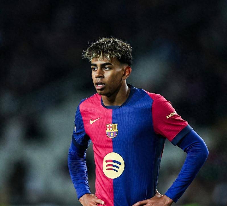 AC米兰逆转上演经典战役（AC米兰逆转缔造经典之战）