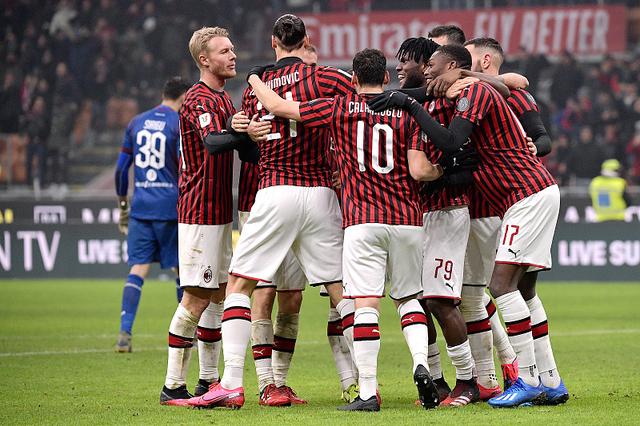 莱万：我对助攻感到高兴；球迷应该会满意我们的表现