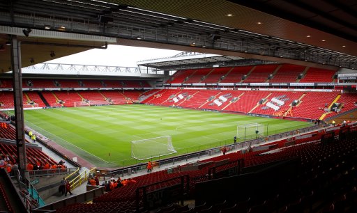 曼联主帅阿莫林迎战伯恩茅斯：老特拉福德能否再现荣耀？（阿莫林率曼联迎战伯恩茅斯：老特拉福德还能重燃辉煌吗？）