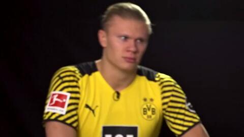 跟队记者：内马尔将与桑托斯续约至2026世界杯前（队记称：内马尔将把与桑托斯的合同延长至2026年世界杯前）