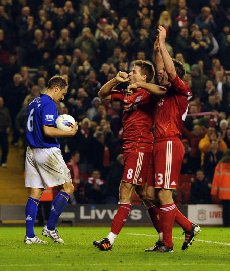 迪马：弗拉霍维奇已经伤愈并随队训练，以备战都灵德比（迪马：弗拉霍维奇伤愈复出，已随队合练备战都灵德比）