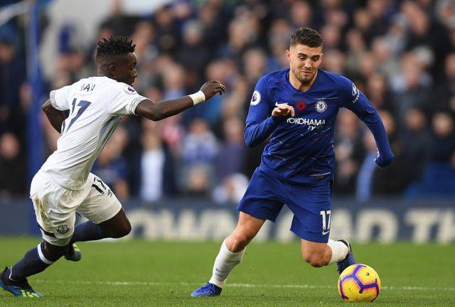 CBA杯“山东德比”裁判频繁纵容大动作引热议！媒体人质疑不作为