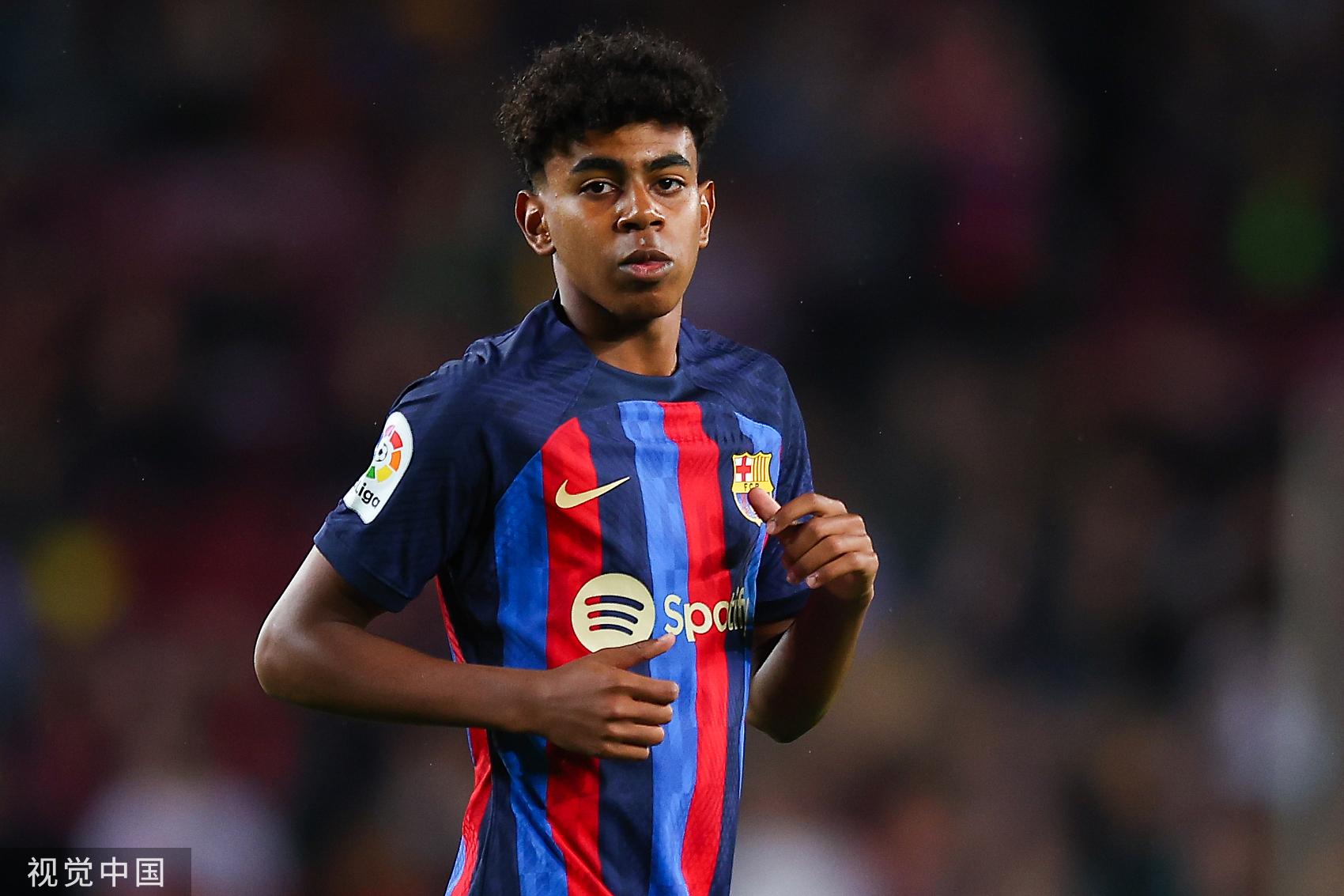 NBA最佳阵容公布：湖人球员入选,（NBA年度最佳阵容出炉：湖人球员上榜）