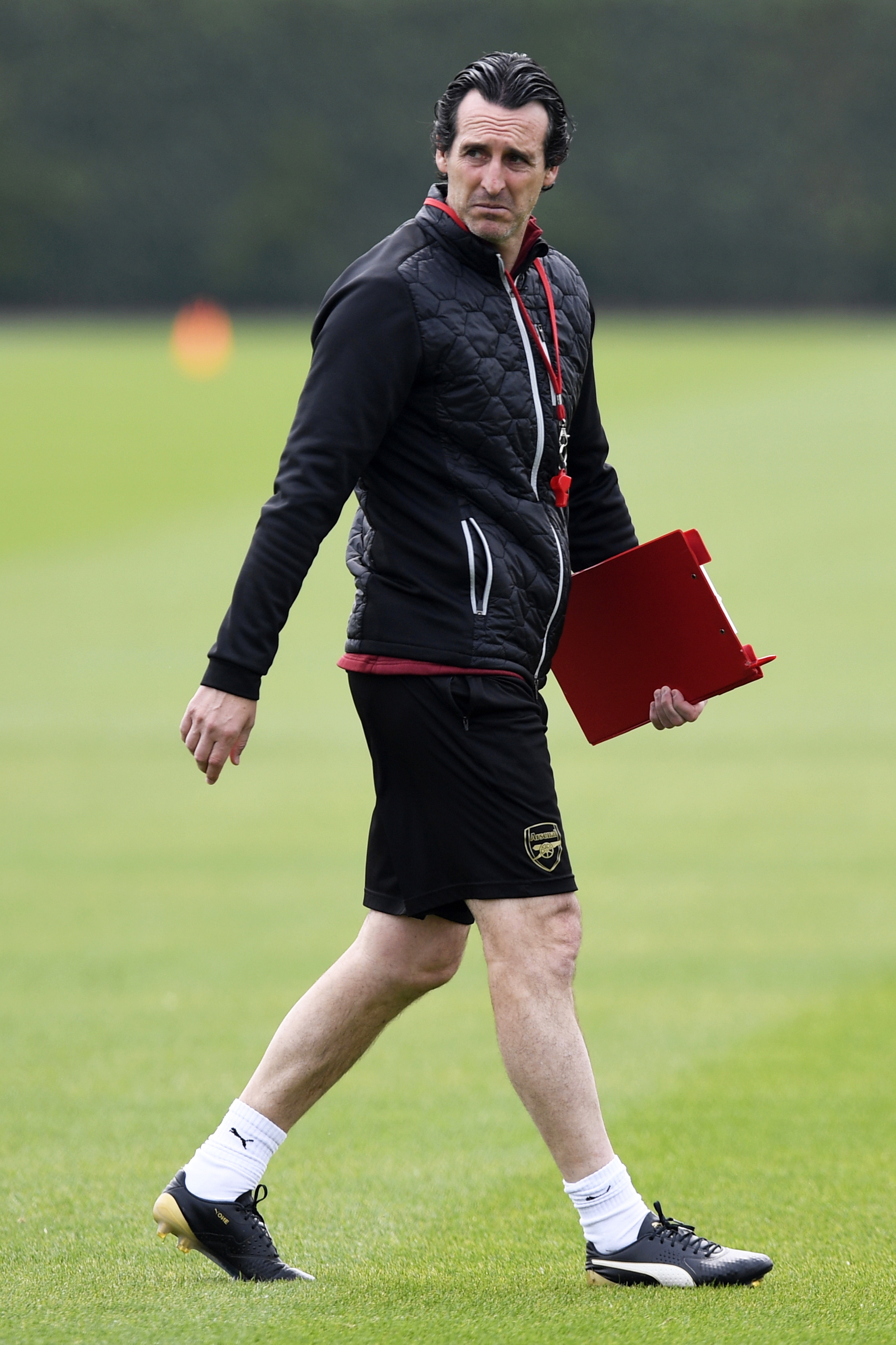 拉卡泽特：梅西历史最佳，姆巴佩当今最佳，阿森纳是目前最佳球队（拉卡泽特：梅西是史上第一，姆巴佩是当下第一，阿森纳是目前最强队）